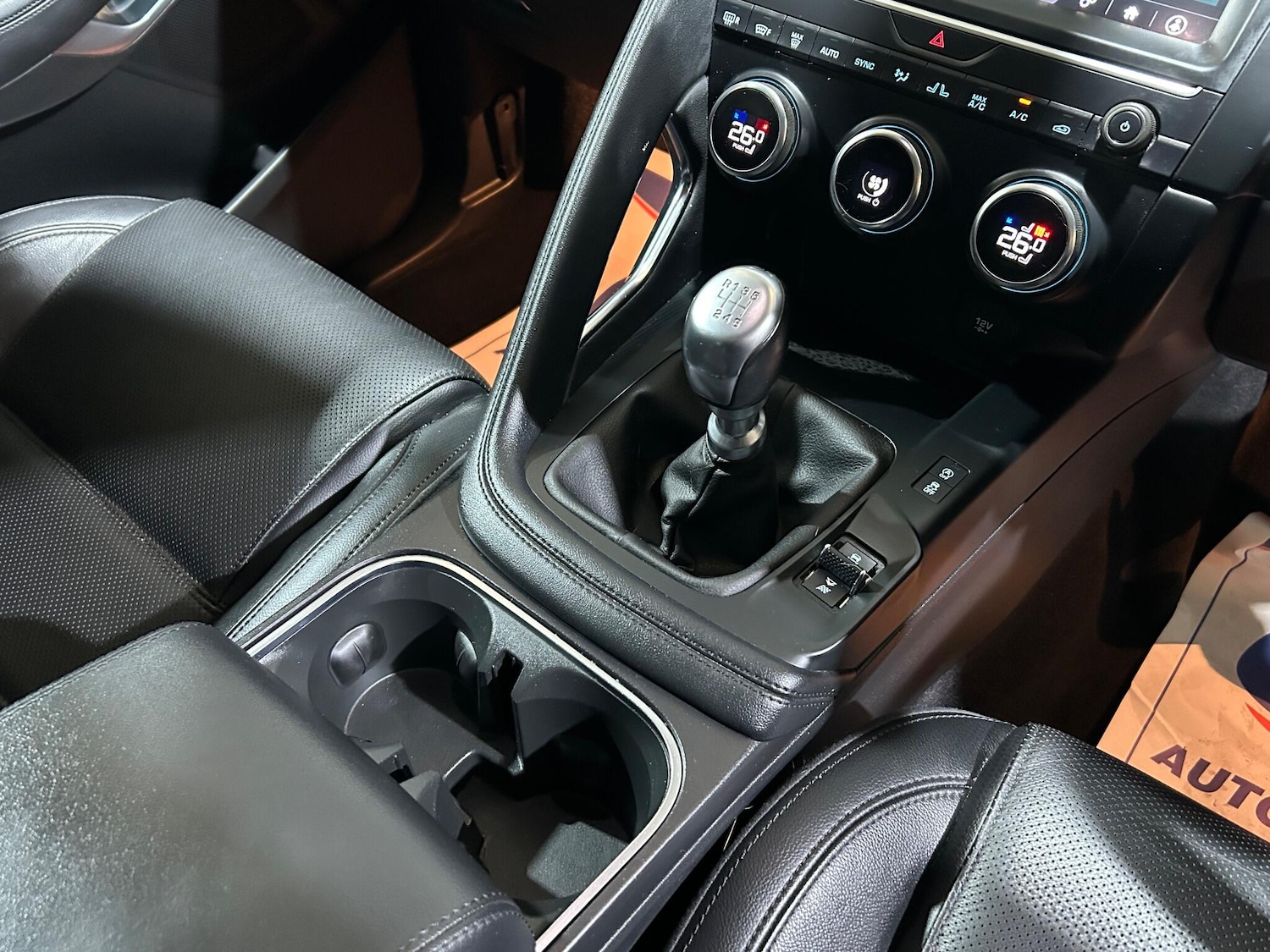 Used Jaguar E-Pace 2019 for sale - 76084643: Photo 28