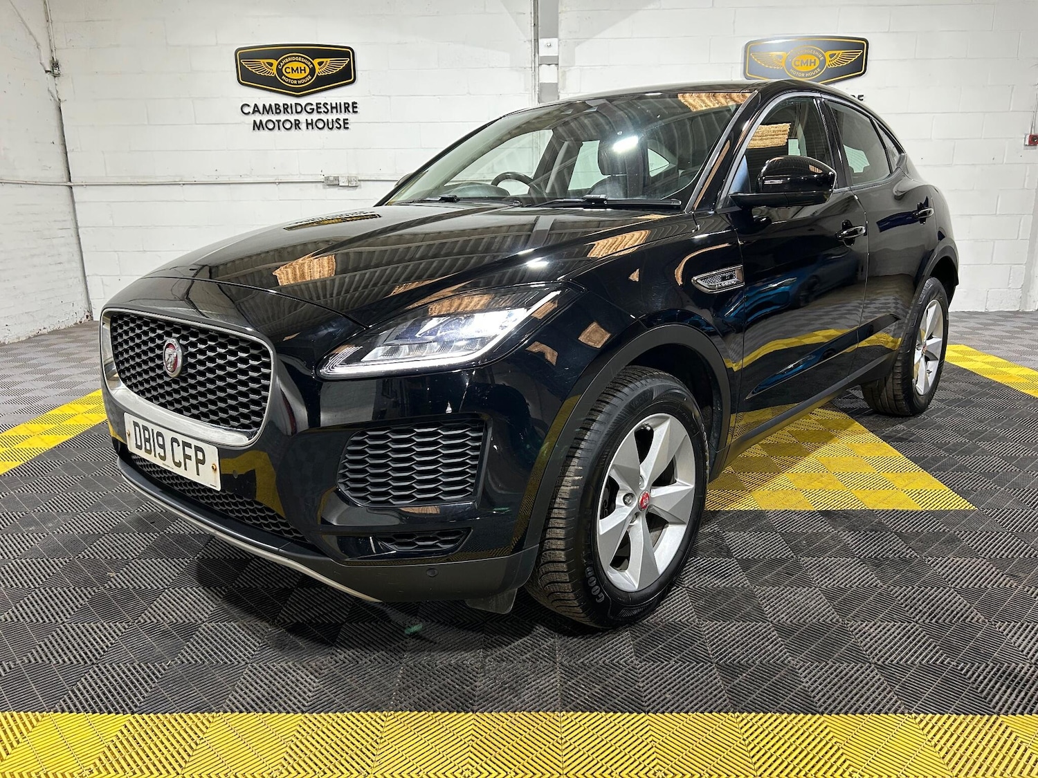 Used Jaguar E-Pace 2019 for sale - 76084643: Photo 34