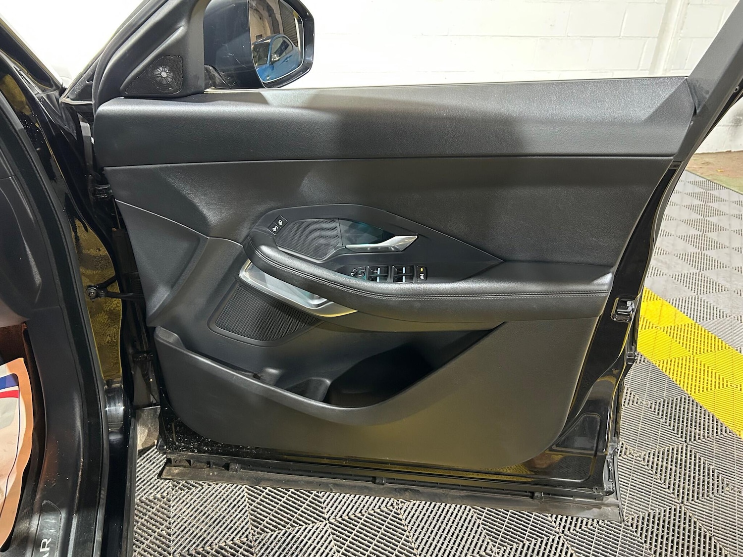 Used Jaguar E-Pace 2019 for sale - 76084643: Photo 45