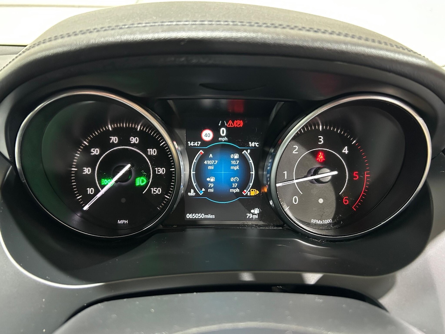 Used Jaguar E-Pace 2019 for sale - 76084643: Photo 6