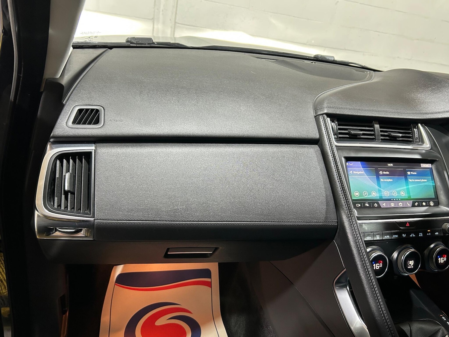 Used Jaguar E-Pace 2019 for sale - 76084643: Photo 63