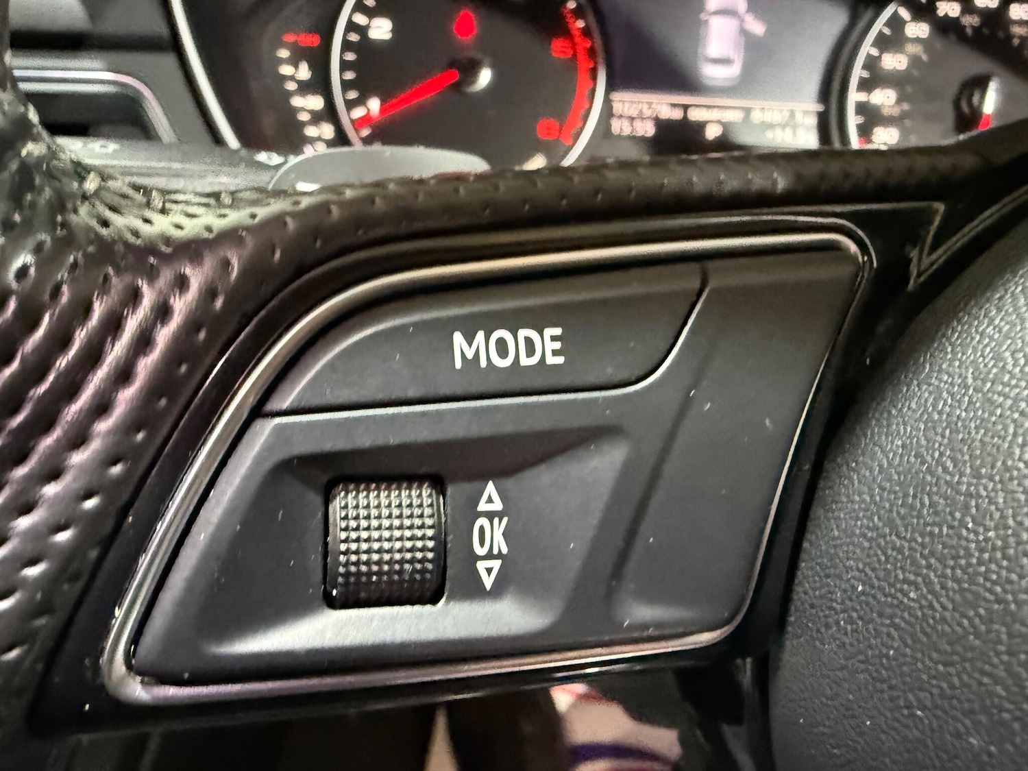 Used Audi A4 2016 for sale - 76498471: Photo 31