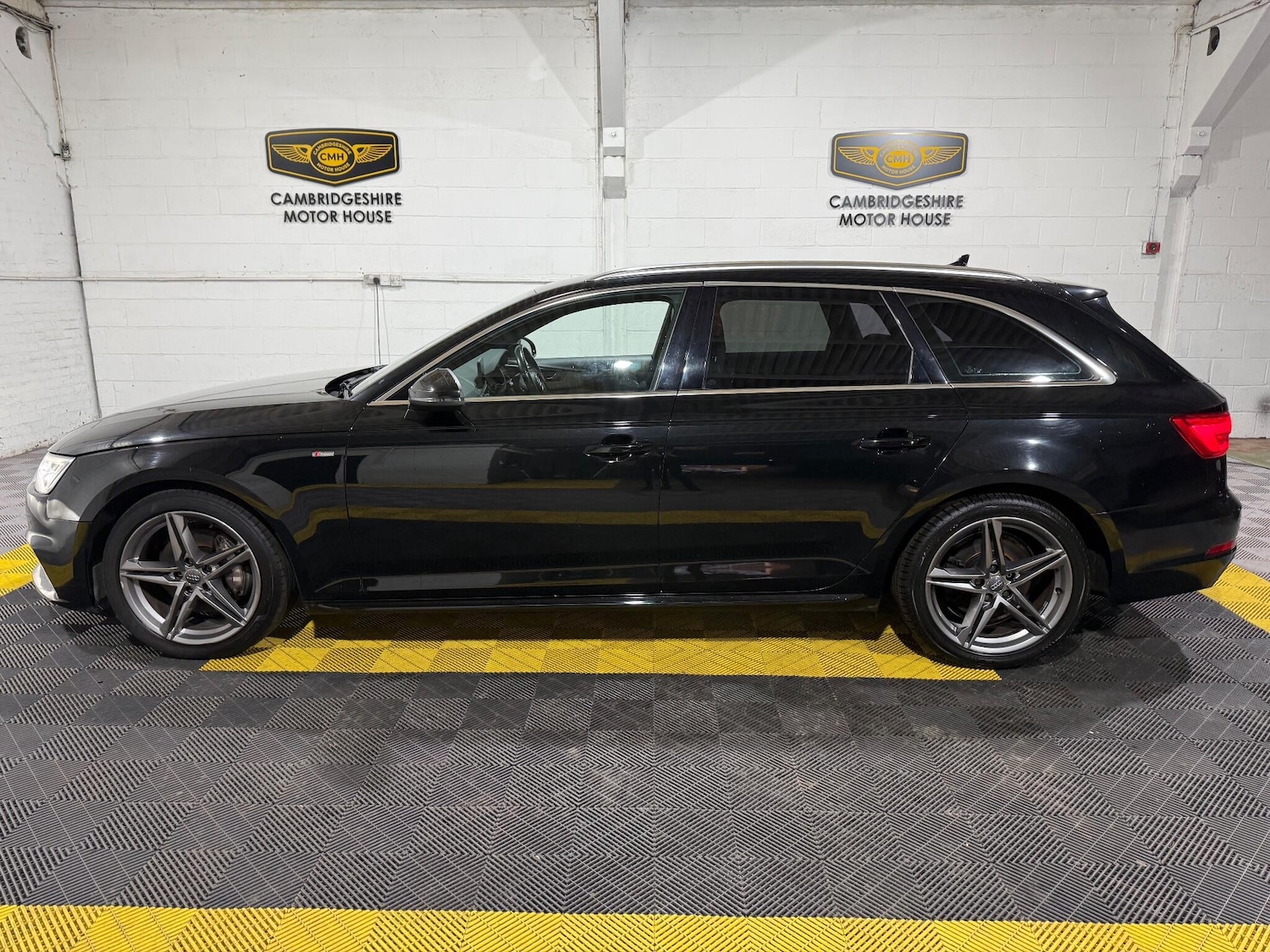 Used Audi A4 2016 for sale - 76498471: Photo 32