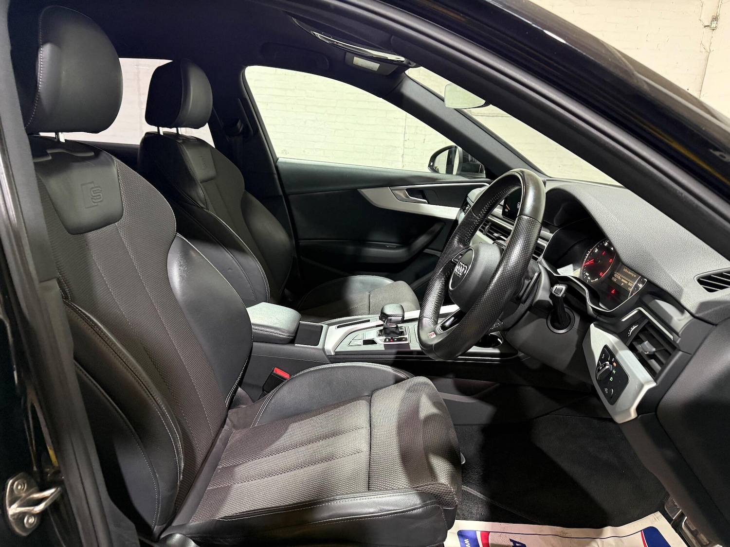 Used Audi A4 2016 for sale - 76498471: Photo 41