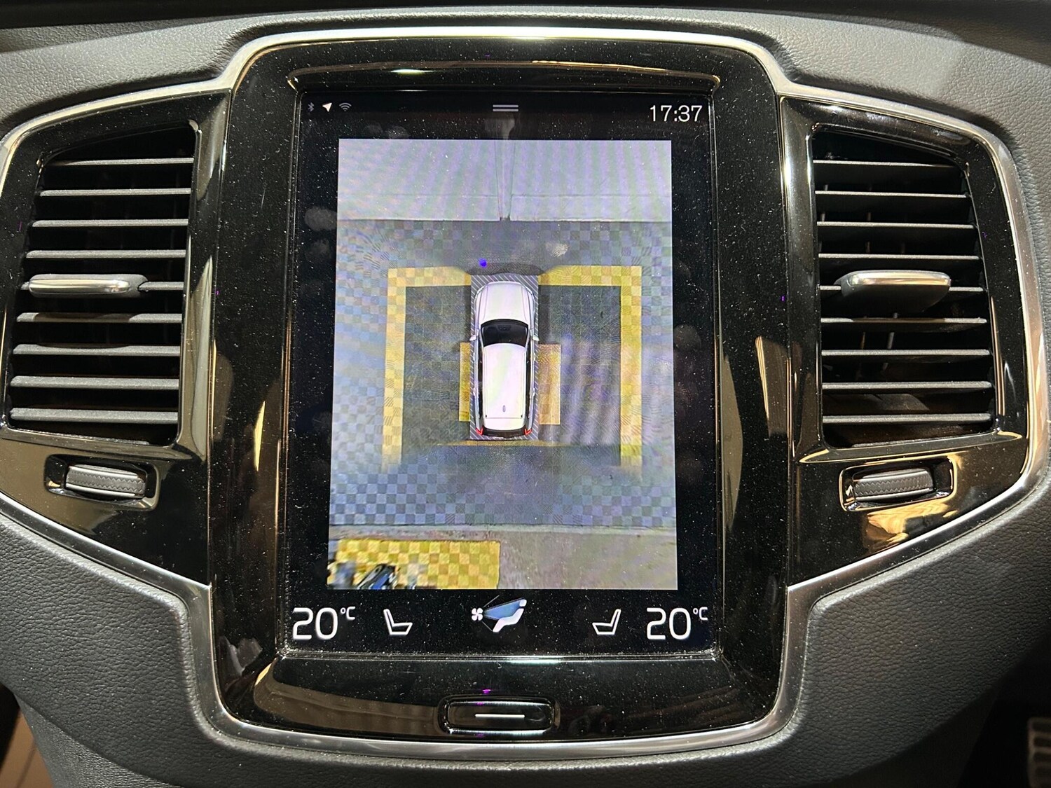 Vehicle 29