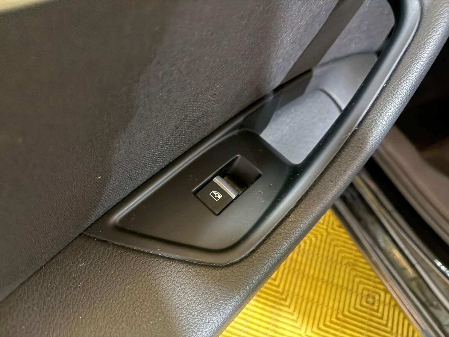 Used Audi A4 Avant 2017 for sale - 76306848: Photo 54