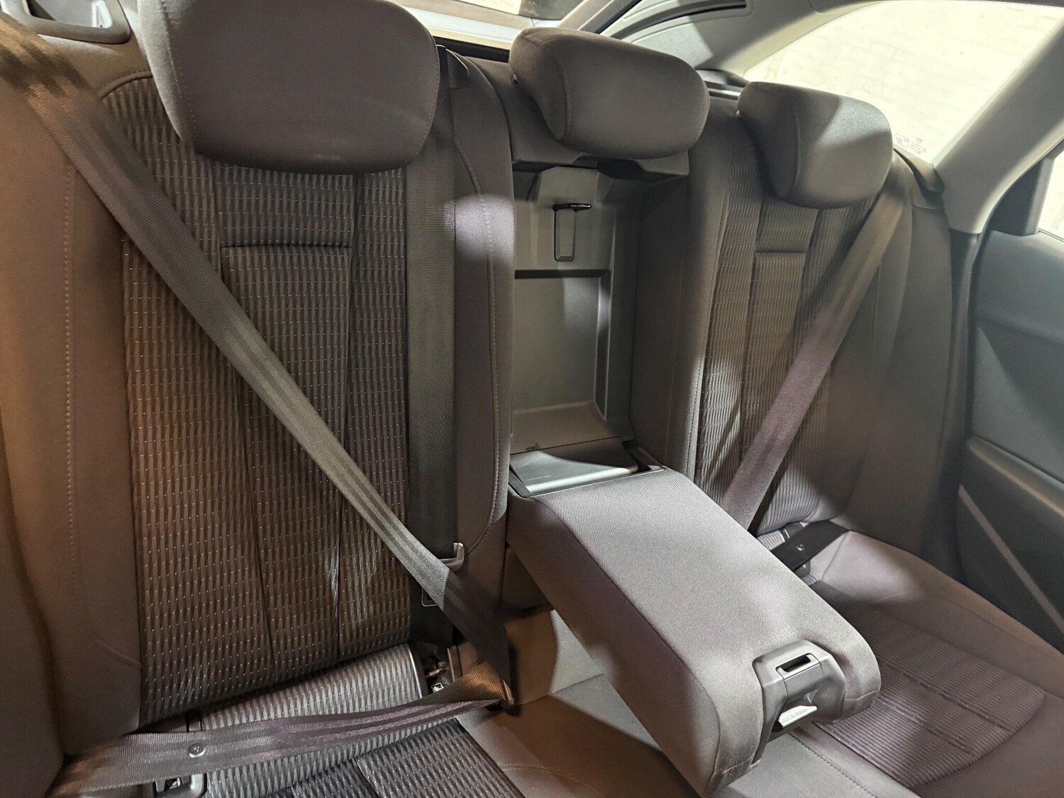 Used Audi A4 Avant 2017 for sale - 76306848: Photo 8