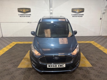 Used Ford Grand Tourneo Connect 2019 for sale - 79213018: Photo