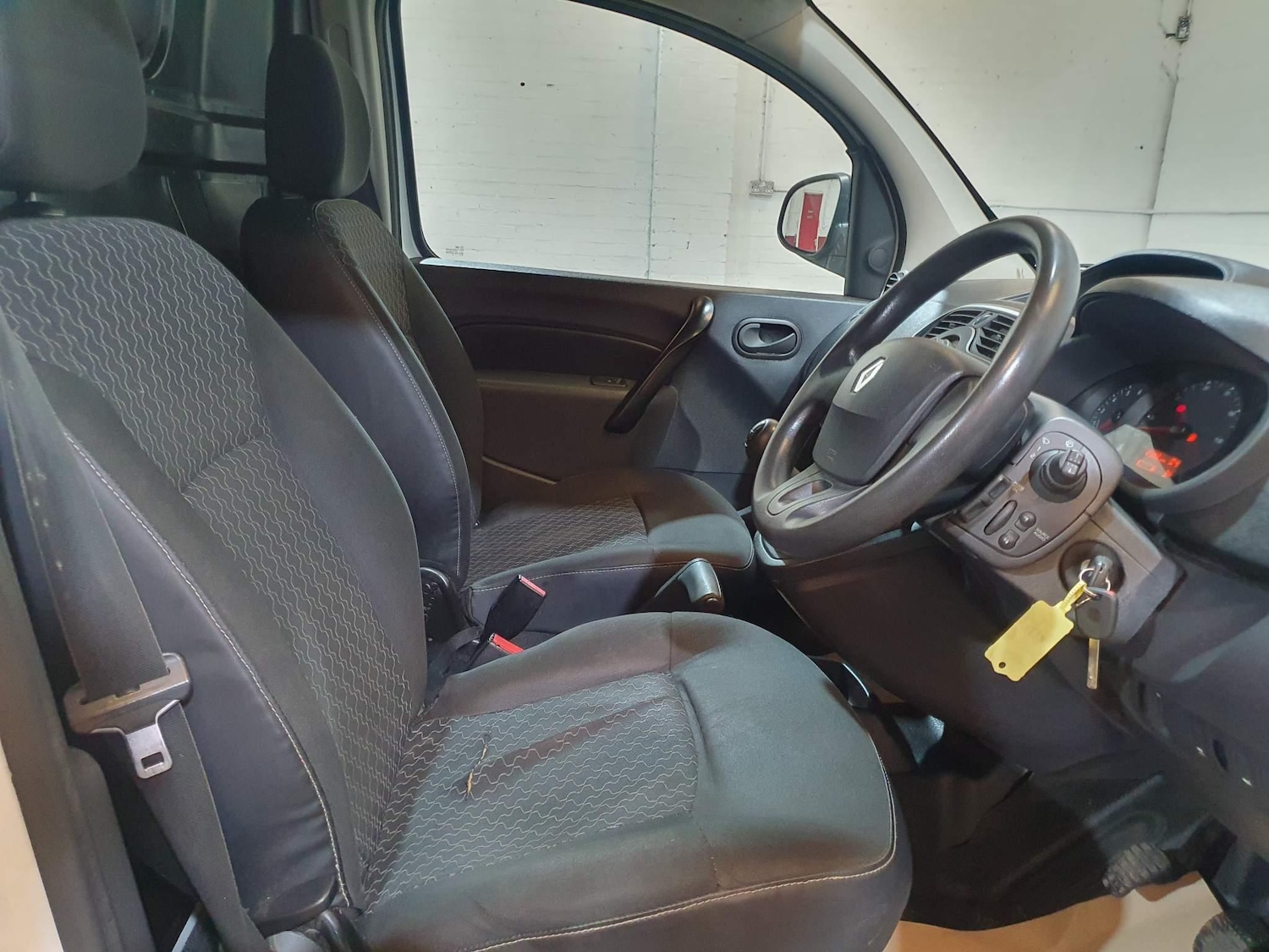 Used Renault Kangoo 2015 for sale - 76122457: Photo 31