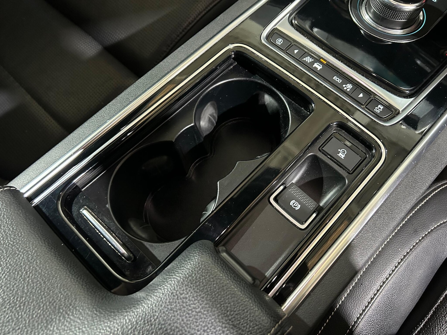 Used Jaguar XE 2019 for sale - 76513215: Photo 22