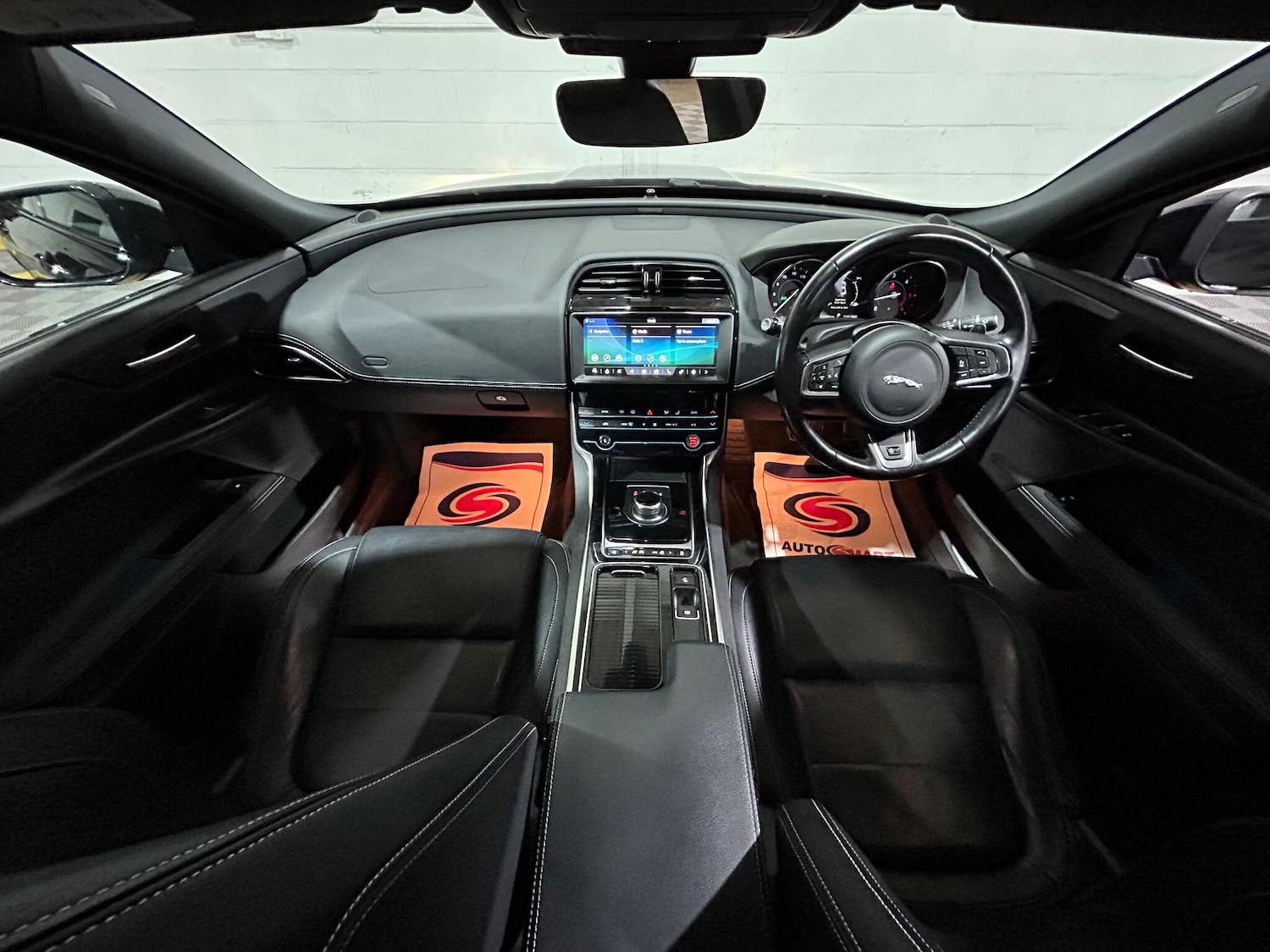 Used Jaguar XE 2019 for sale - 76513215: Photo 40