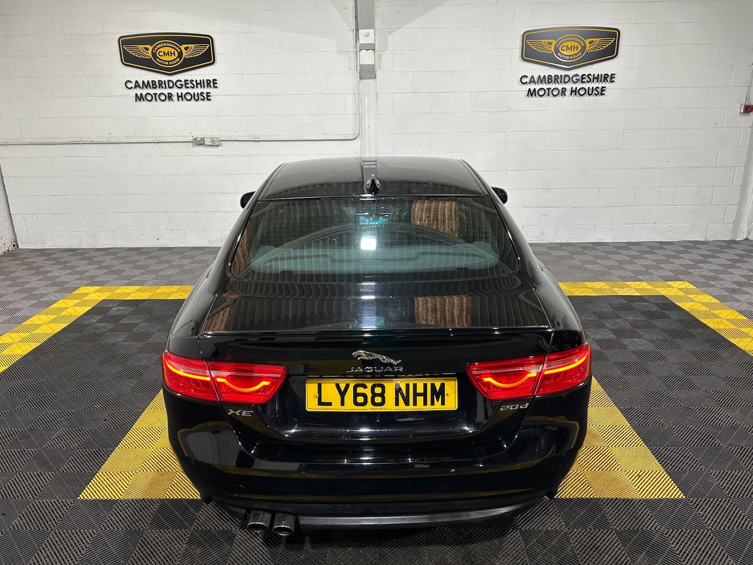 Used Jaguar XE 2019 for sale - 76513215: Photo 69