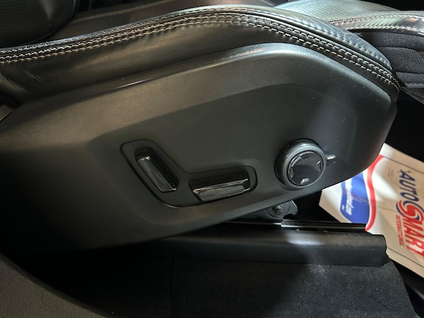 Used Volvo XC60 2018 for sale - 75350761: Photo 38