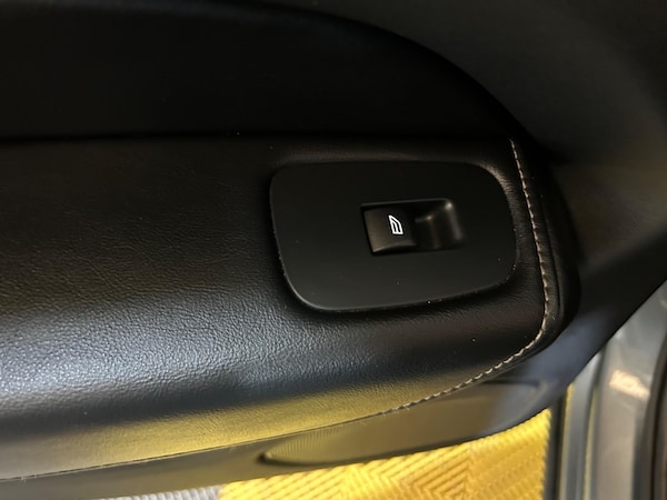 Used Volvo XC60 2018 for sale - 75350761: Photo 54