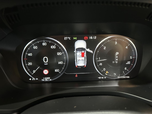 Used Volvo XC60 2018 for sale - 75350761: Photo 6