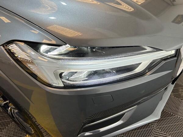Used Volvo XC60 2018 for sale - 75350761: Photo 71