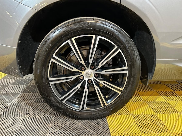 Used Volvo XC60 2018 for sale - 75350761: Photo 75