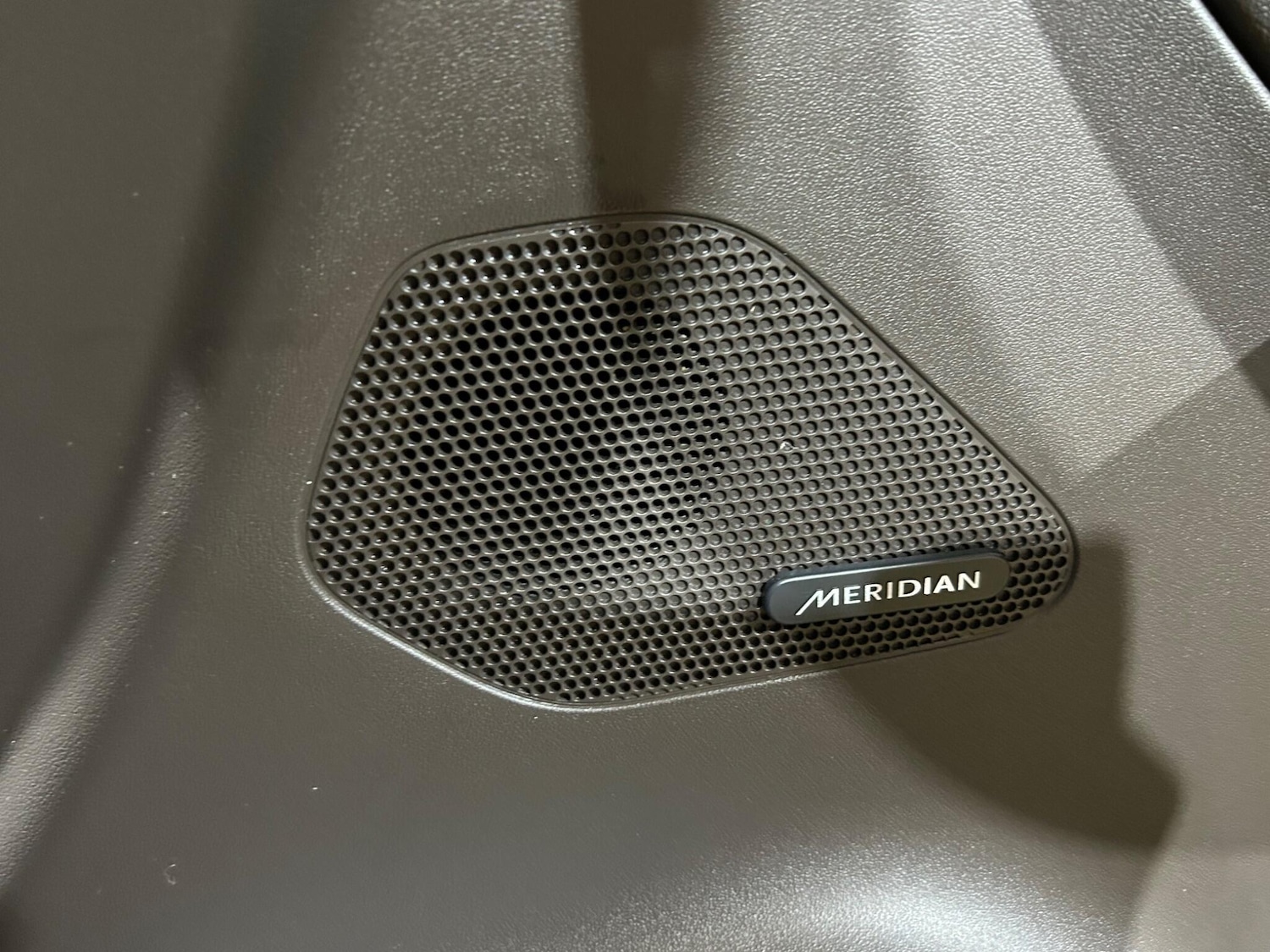 Used Jaguar F-Pace 2018 for sale - 77358649: Photo 34