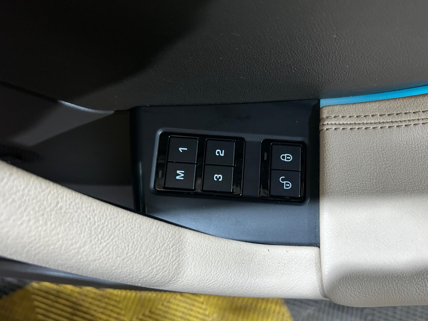 Used Jaguar F-Pace 2018 for sale - 77358649: Photo 39