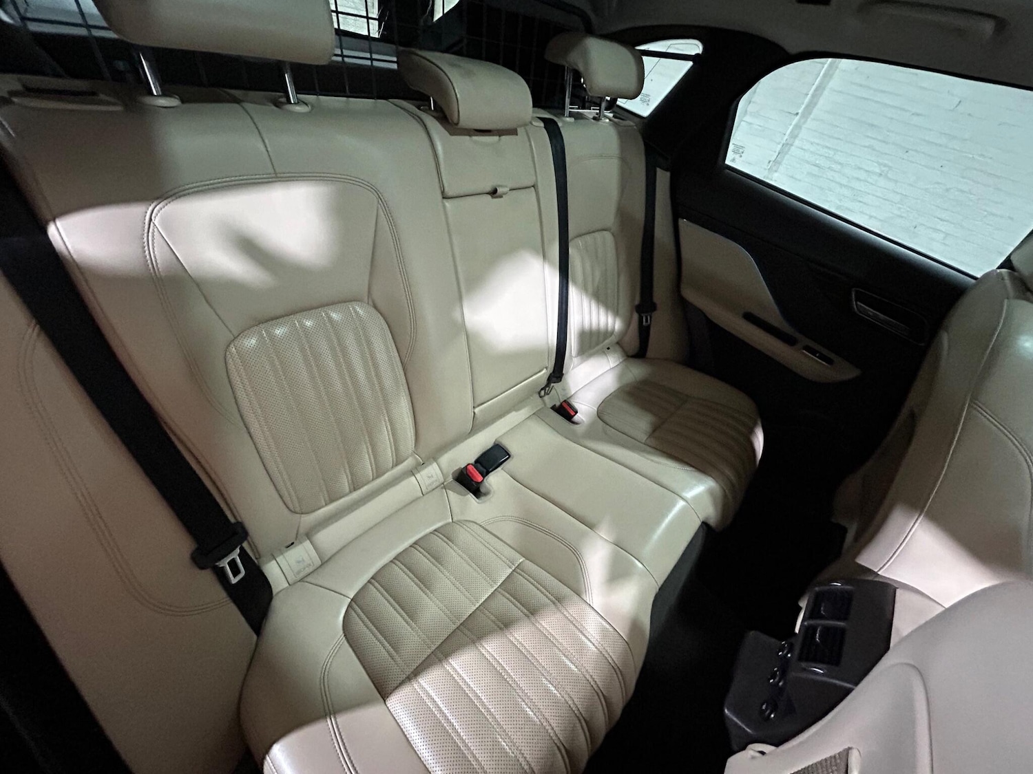 Used Jaguar F-Pace 2018 for sale - 77358649: Photo 48