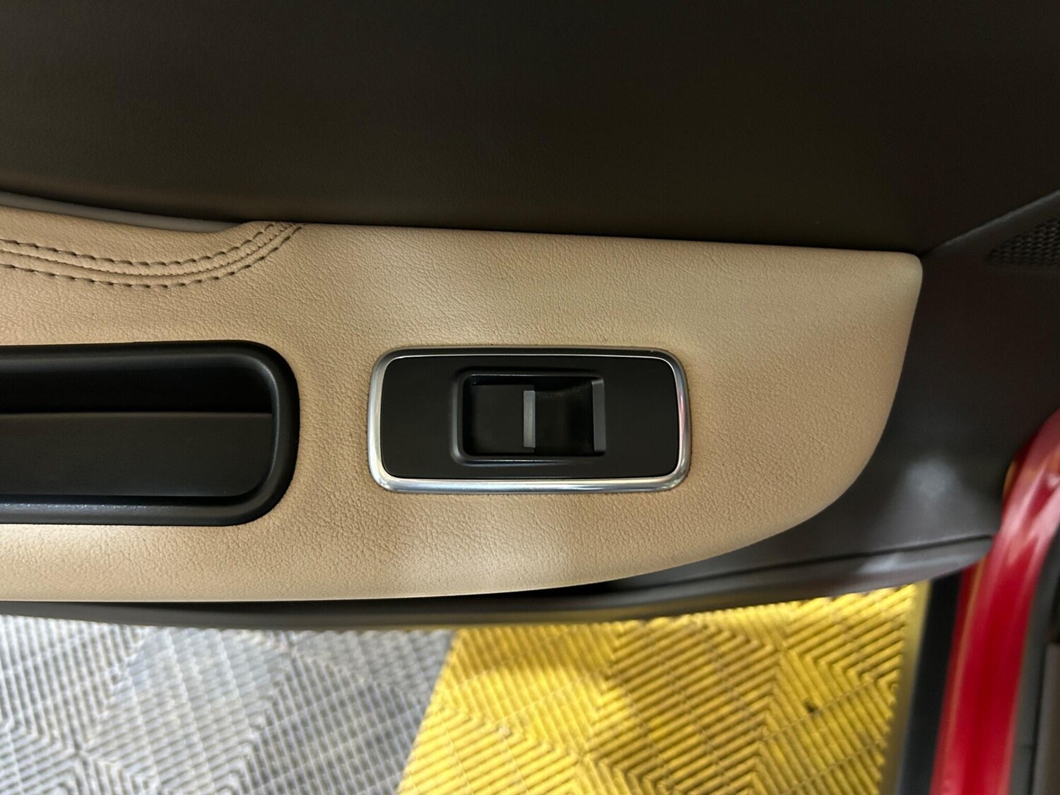 Used Jaguar F-Pace 2018 for sale - 77358649: Photo 66