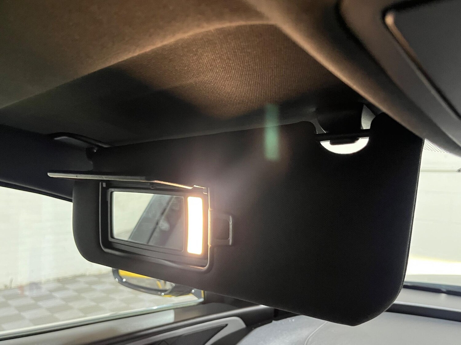 Used Jaguar XE 2019 for sale - 76307044: Photo 57