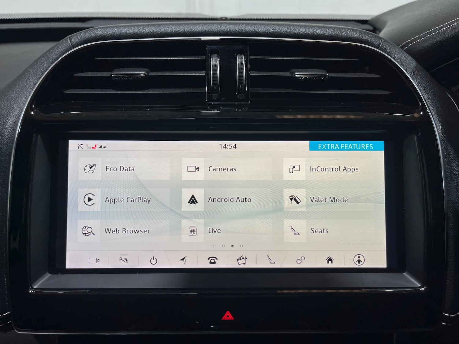 Used Jaguar XE 2019 for sale - 76307044: Photo 60