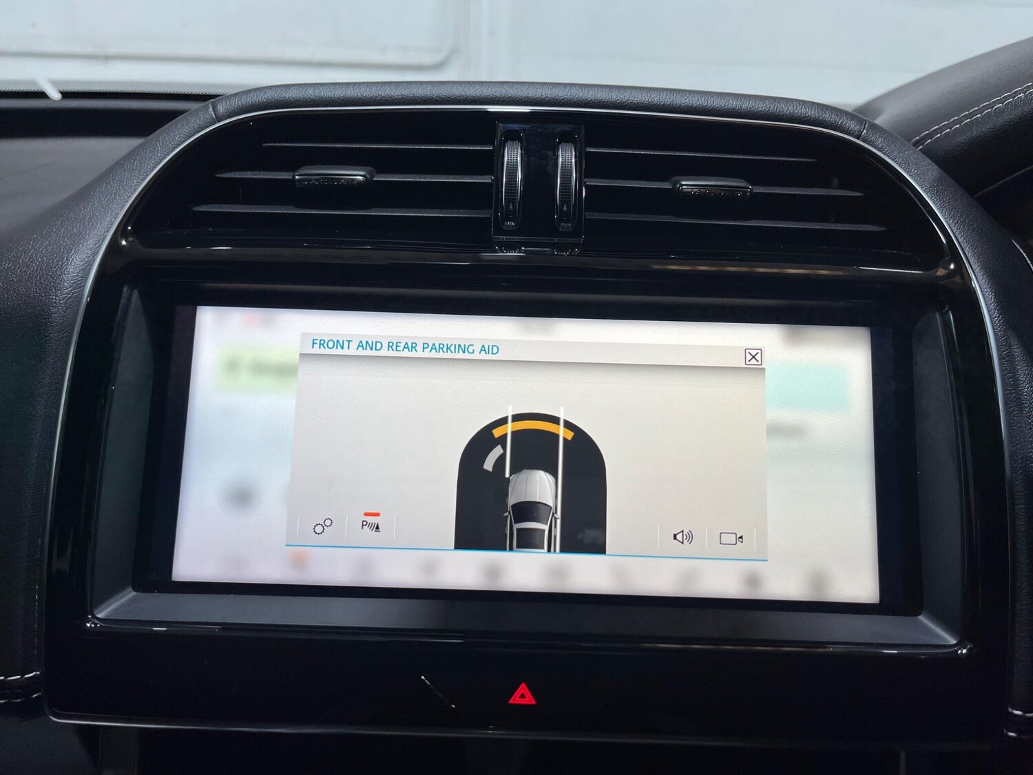 Used Jaguar XE 2019 for sale - 76307044: Photo 67