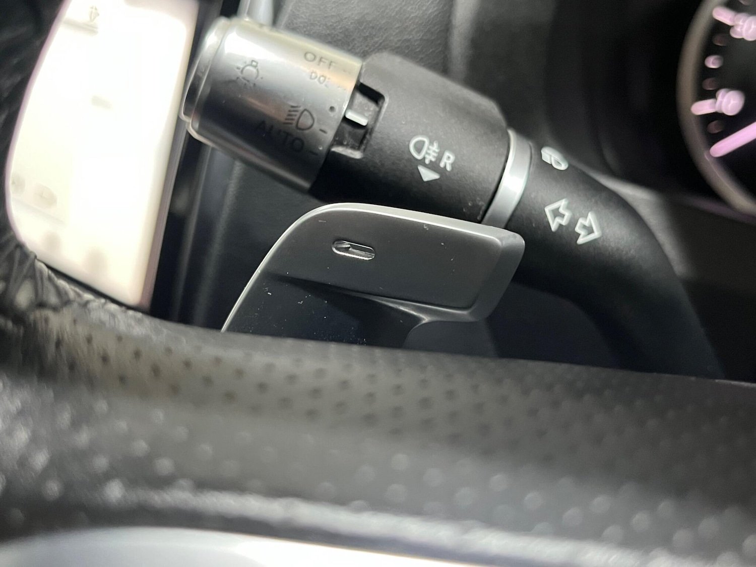 Used Jaguar XE 2019 for sale - 76307044: Photo 79