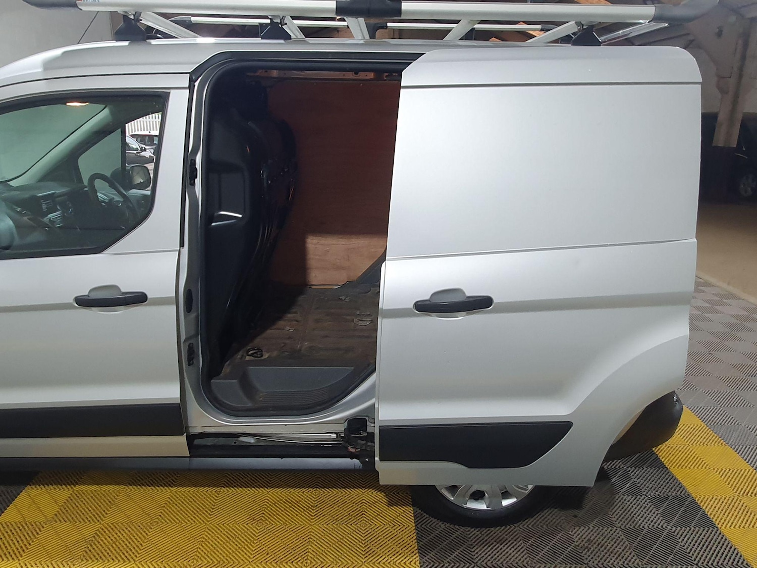 Used Ford Transit Connect 2019 for sale - 76473573: Photo 16