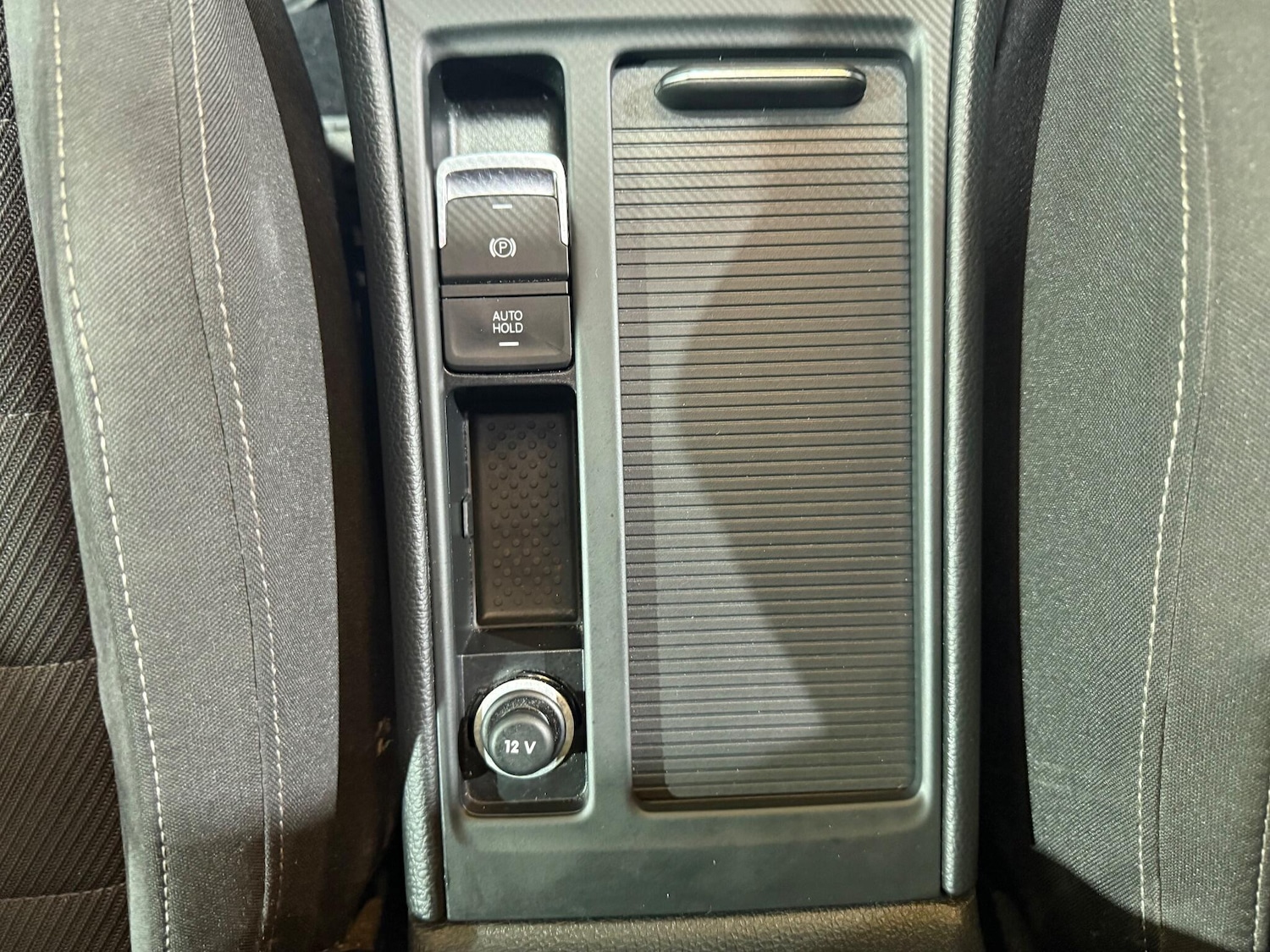 Used Volkswagen Golf 2017 for sale - 76935989: Photo 14