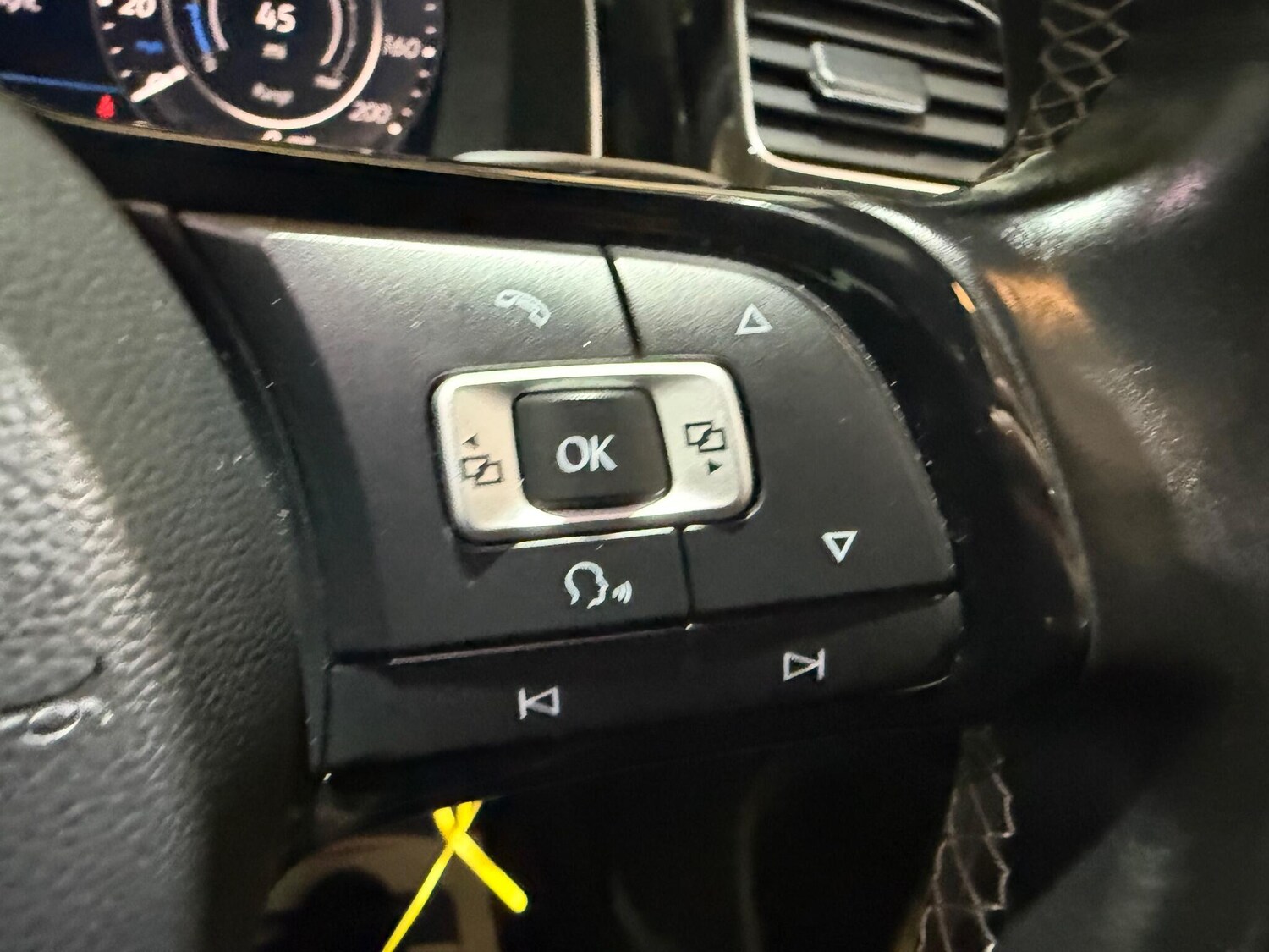 Used Volkswagen Golf 2017 for sale - 76935989: Photo 35