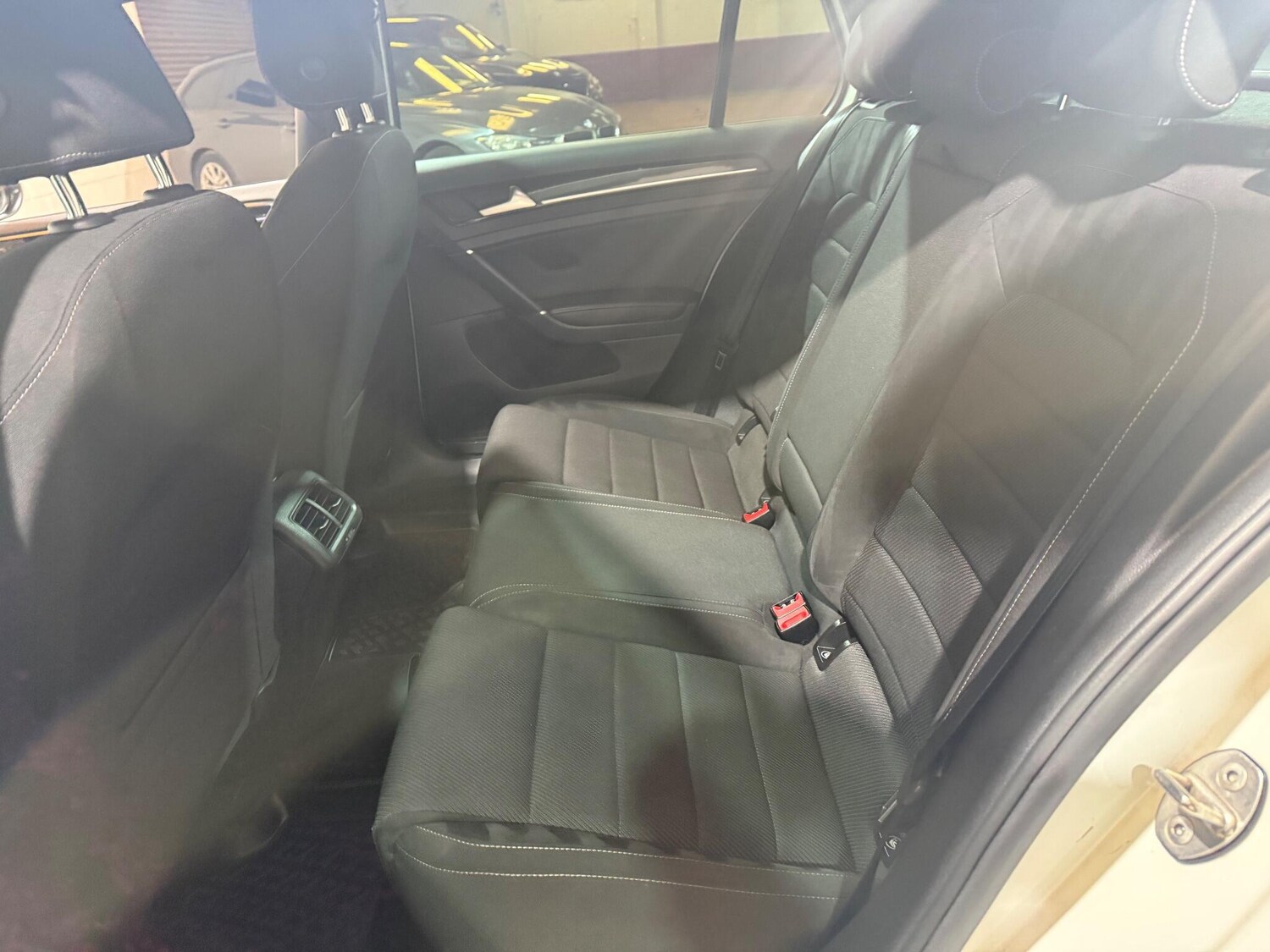 Used Volkswagen Golf 2017 for sale - 76935989: Photo 53