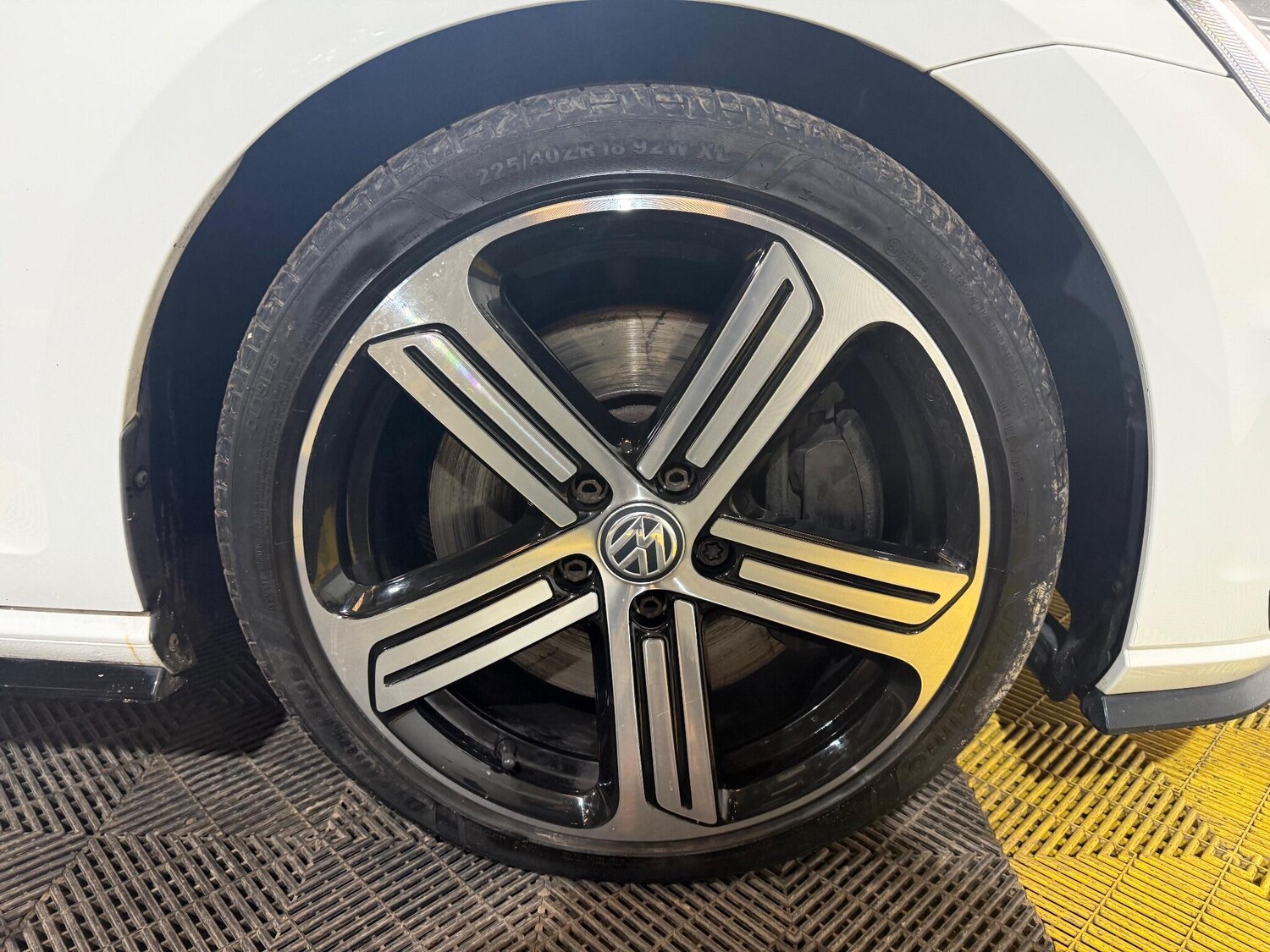 Used Volkswagen Golf 2017 for sale - 76935989: Photo 68