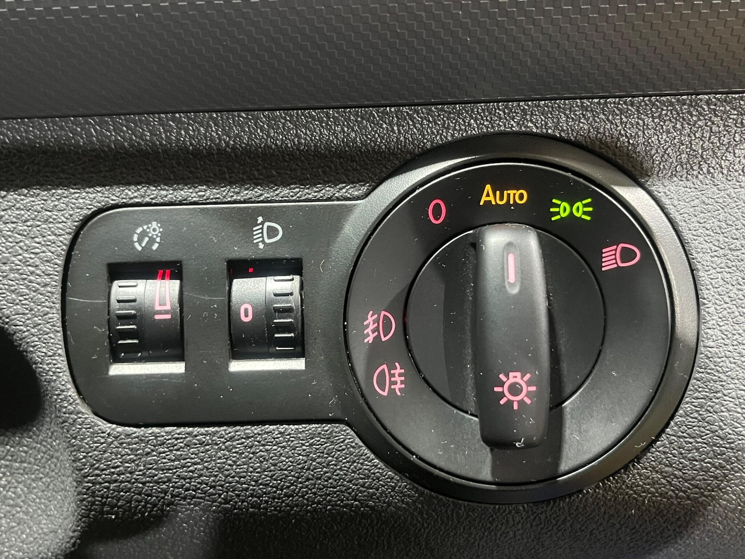 Used Volkswagen Caddy Life 2014 for sale - 76991155: Photo 67