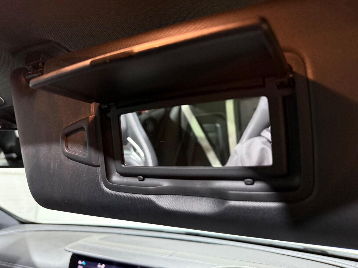 Used Mercedes-Benz E Class 2019 for sale - 77190689: Photo 11