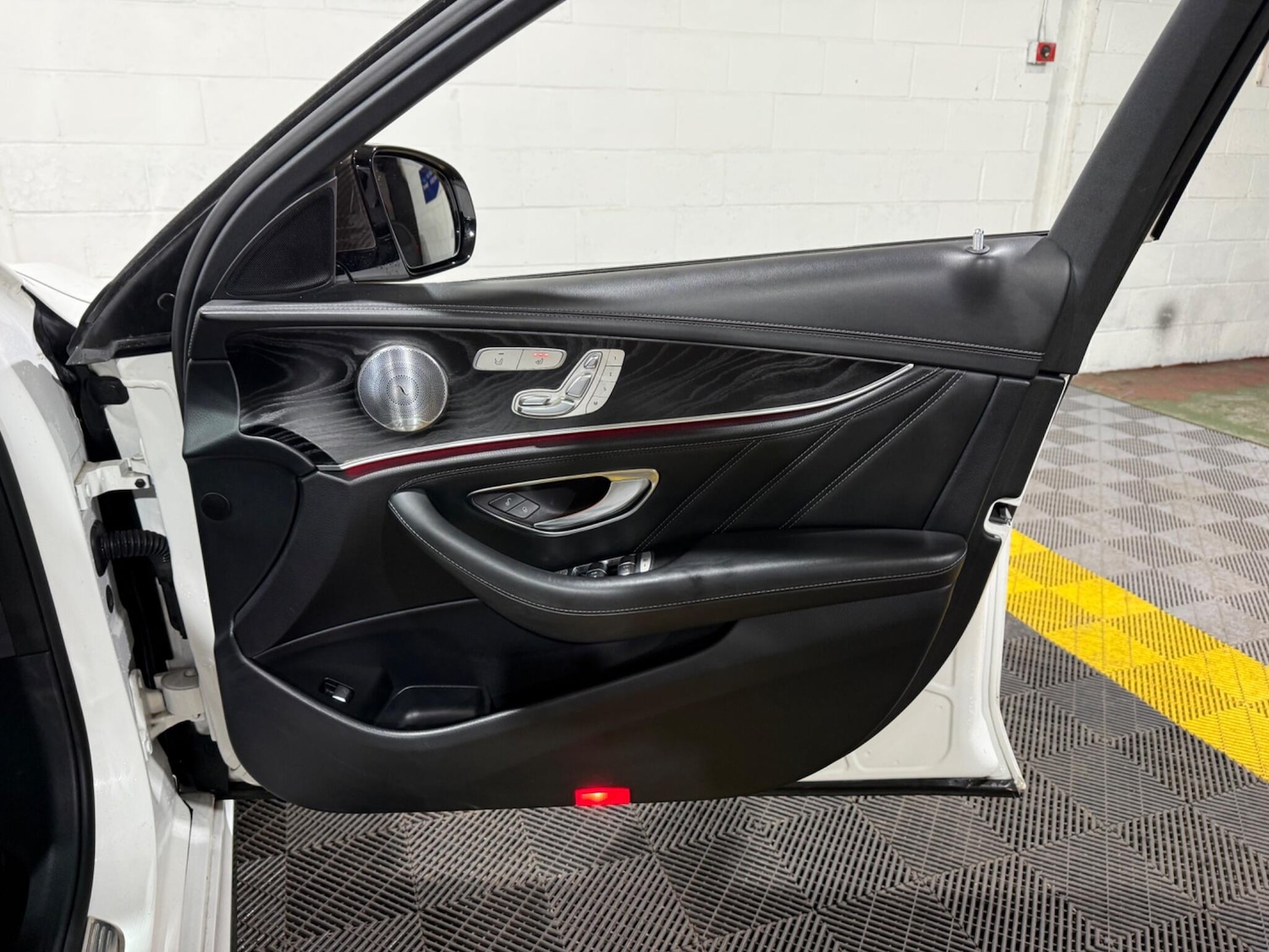 Used Mercedes-Benz E Class 2019 for sale - 77190689: Photo 37