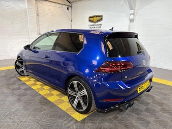 Used Volkswagen Golf 2017 for sale - 75023422: Photo