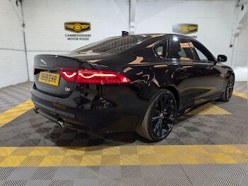 Used Jaguar XF 2018 for sale - 78809418: Photo