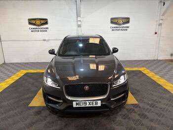 Used Jaguar F-Pace 2019 for sale - 79687967: Photo