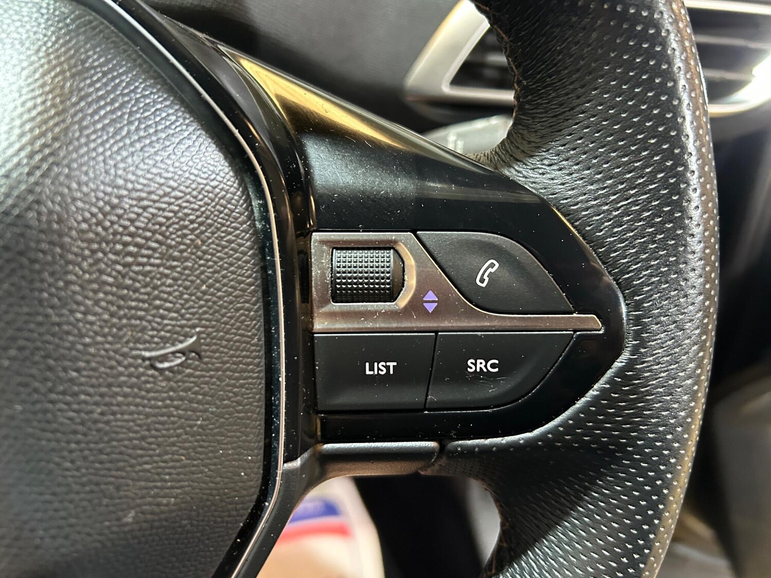 Used Peugeot 3008 2019 for sale - 76137457: Photo 36