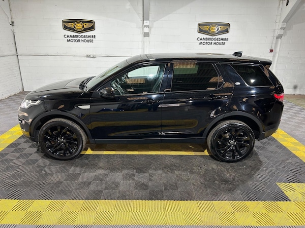 Used Land Rover Discovery Sport 2018 for sale - 76326820: Photo 11