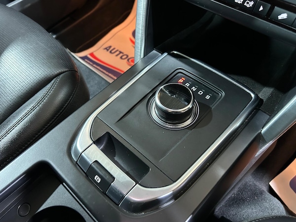 Used Land Rover Discovery Sport 2018 for sale - 76326820: Photo 38