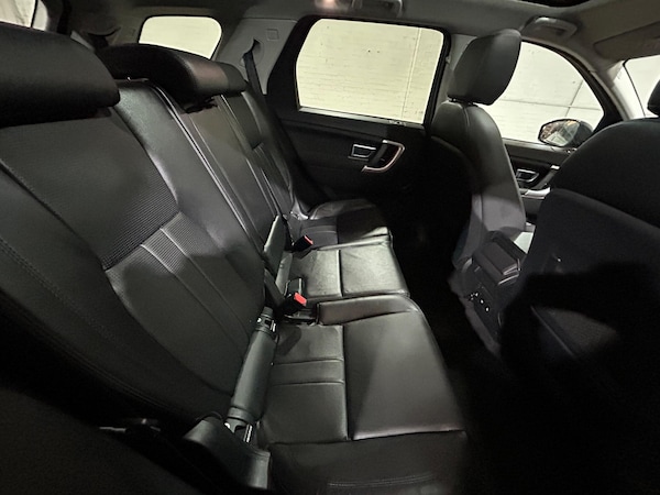 Used Land Rover Discovery Sport 2018 for sale - 76326820: Photo 40