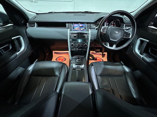 Used Land Rover Discovery Sport 2018 for sale - 76326820: Photo 59