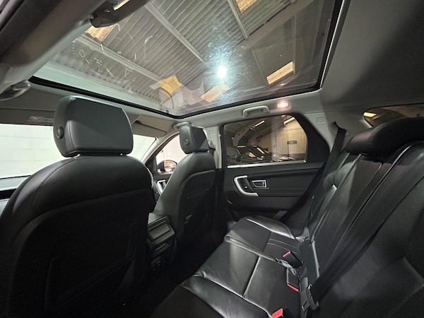 Used Land Rover Discovery Sport 2018 for sale - 76326820: Photo 63