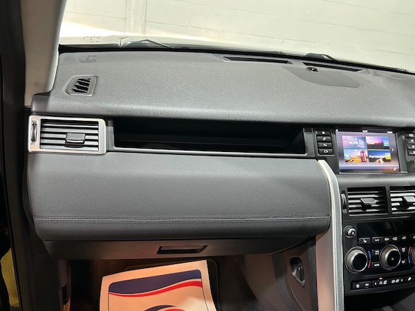 Used Land Rover Discovery Sport 2018 for sale - 76326820: Photo 73