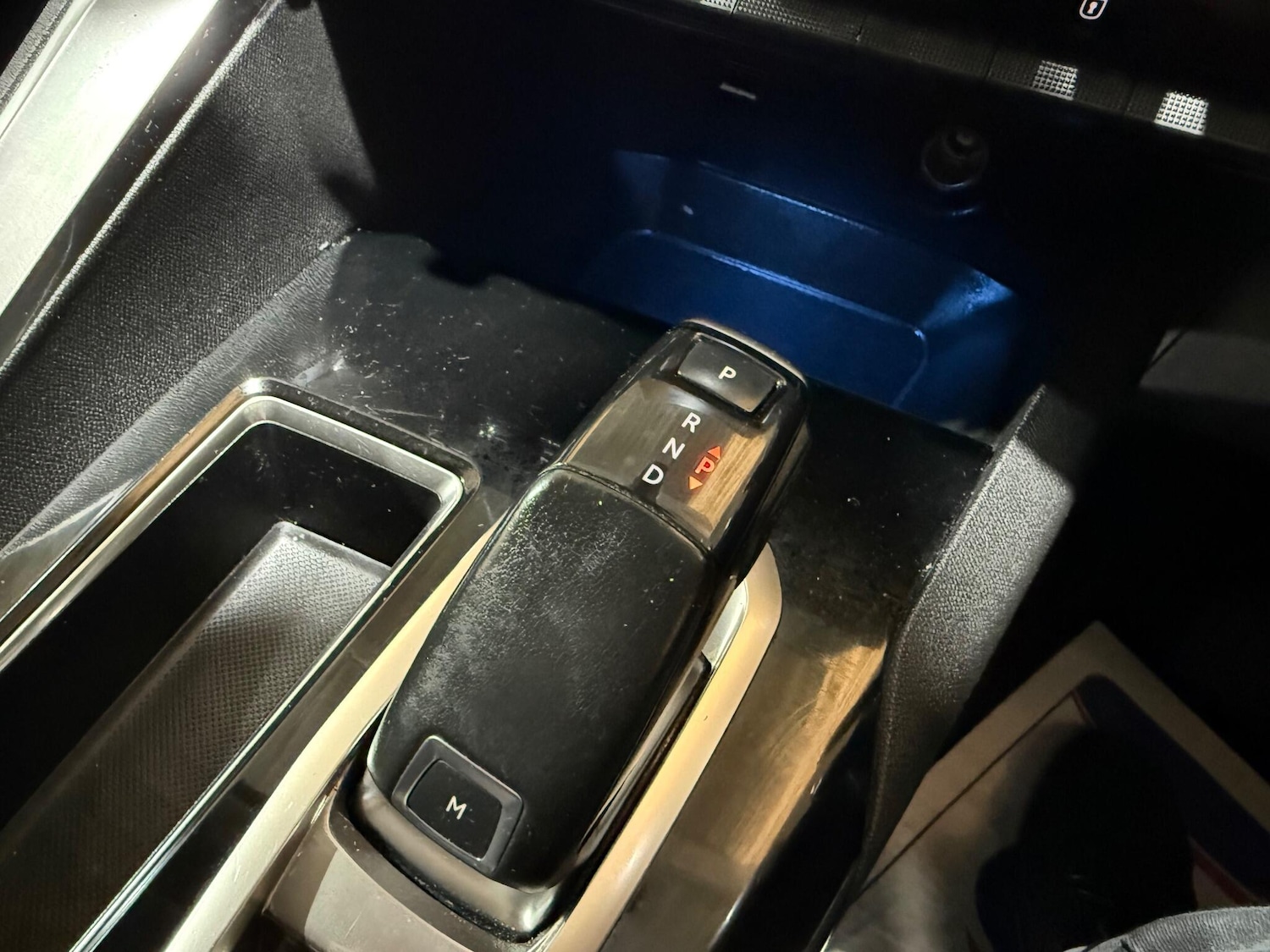 Used Peugeot 3008 2018 for sale - 76499597: Photo 20