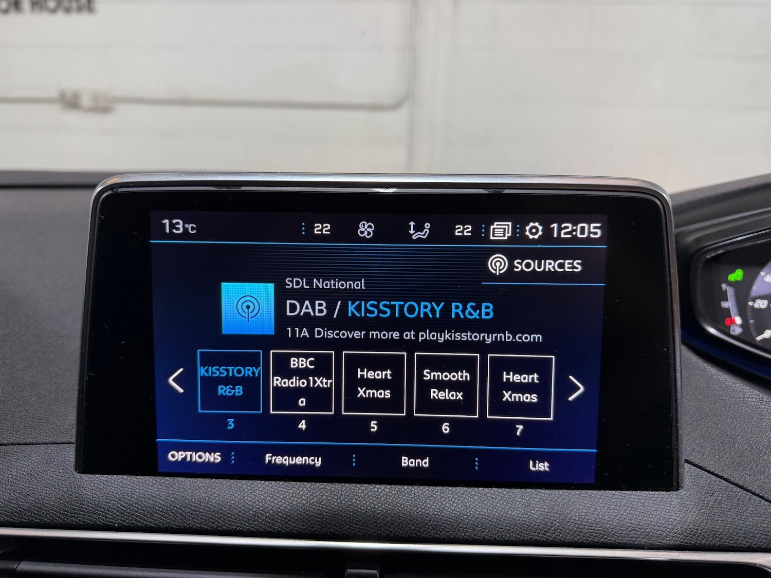 Used Peugeot 3008 2018 for sale - 76499597: Photo 22