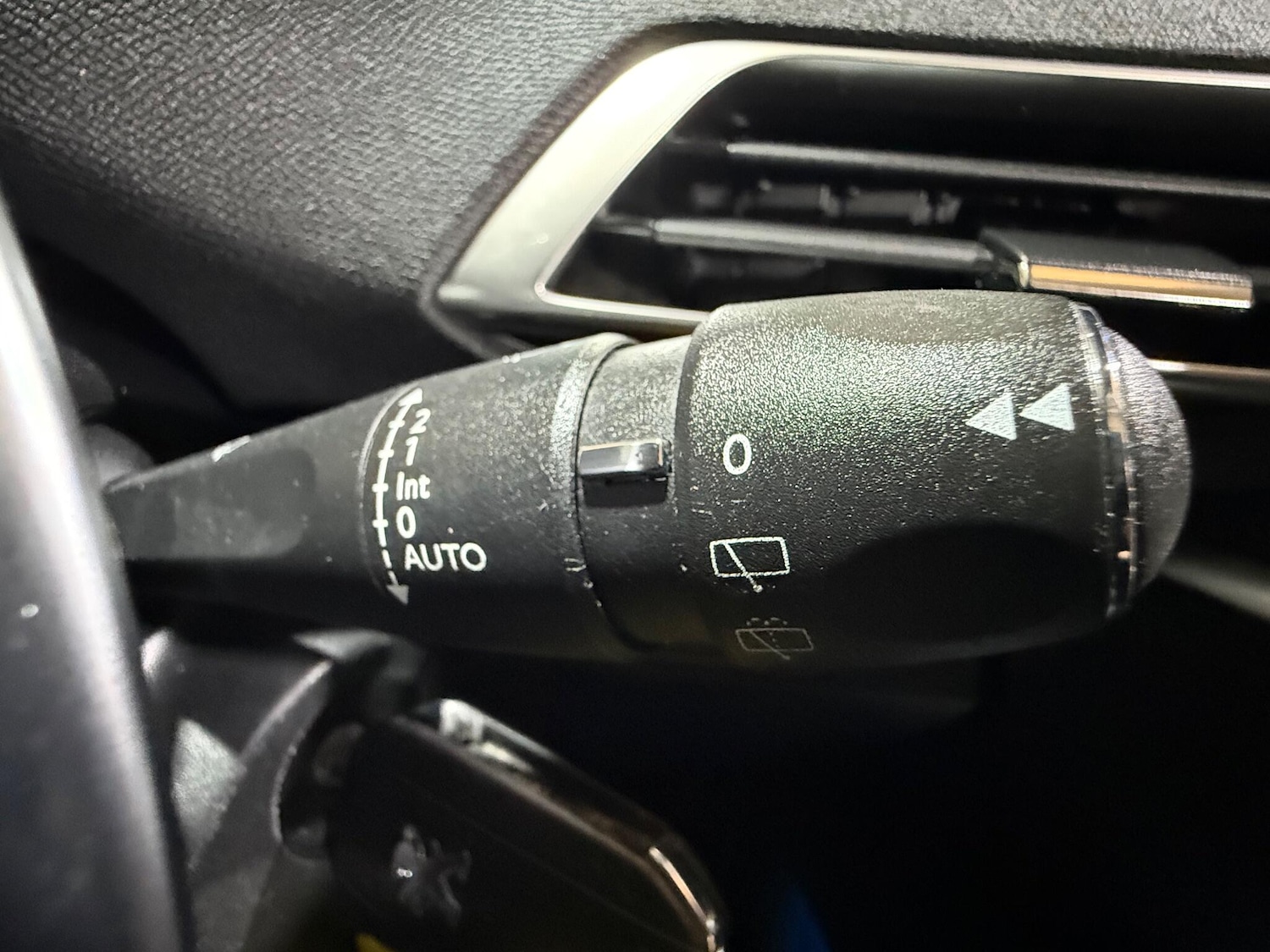 Used Peugeot 3008 2018 for sale - 76499597: Photo 31